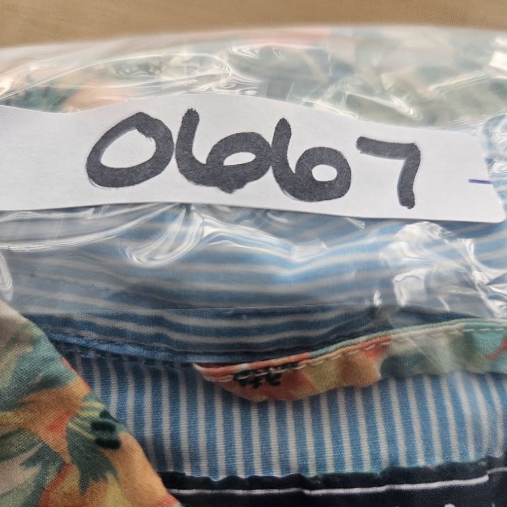 Chubbies Lot Of 2 Mens Regular Fit Hawaiian Floral Button Up Shirts Sz XL Beach - Picture 14 of 14